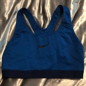 Sports bra